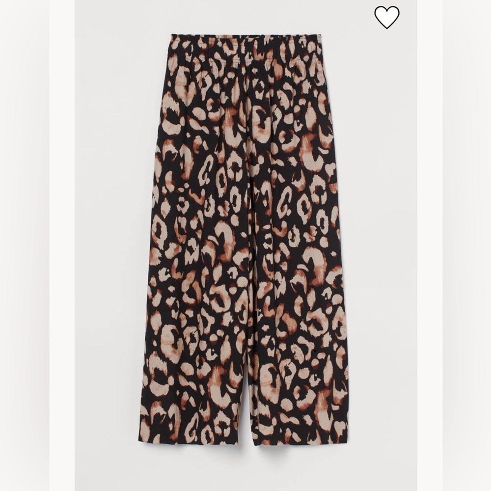 H&M leopard print pull-on pants